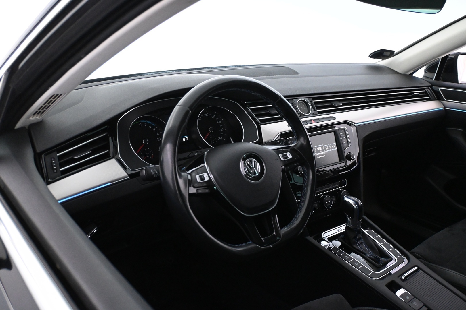 VOLKSWAGEN Passat 2017
