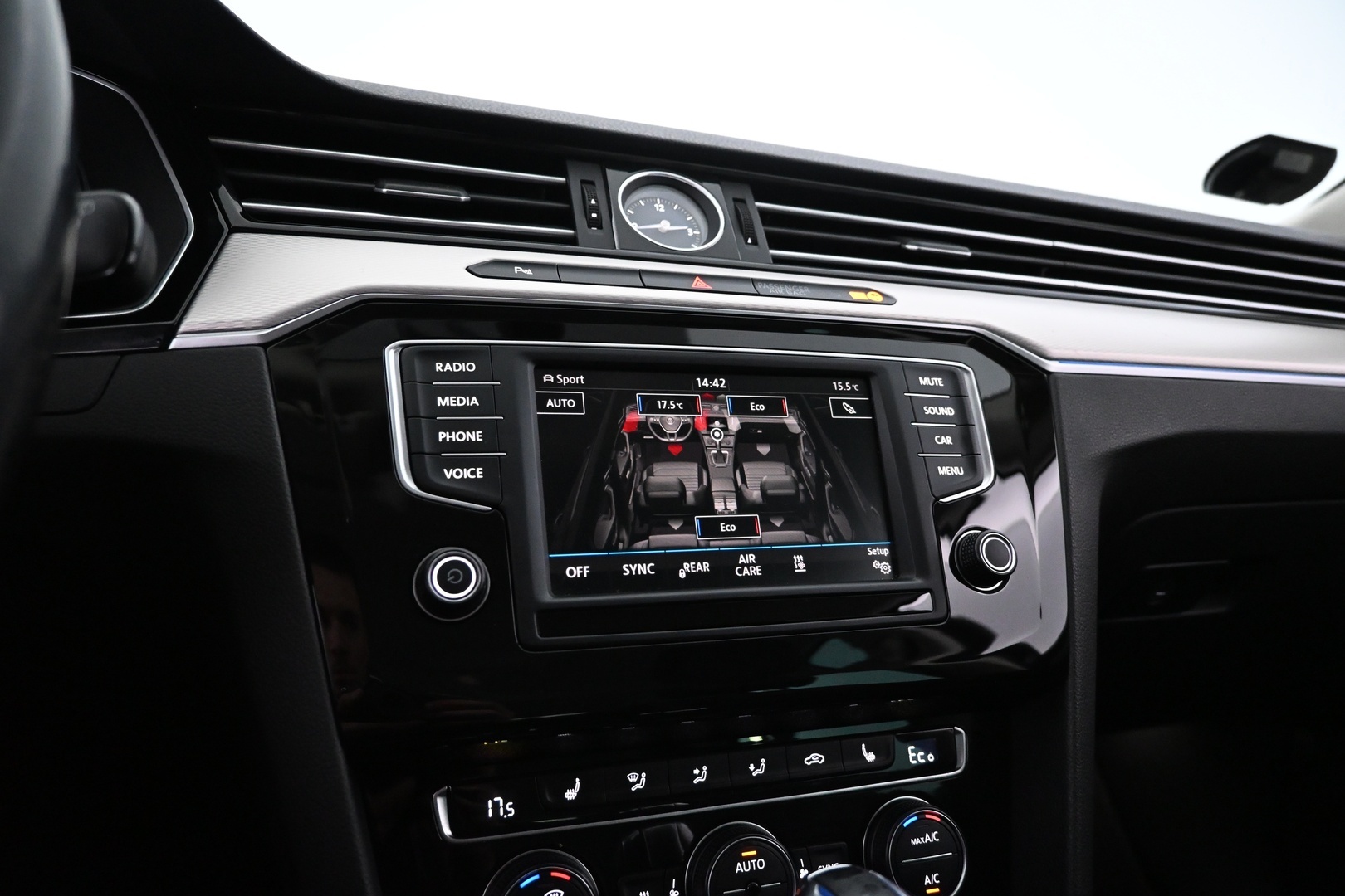 VOLKSWAGEN Passat 2017