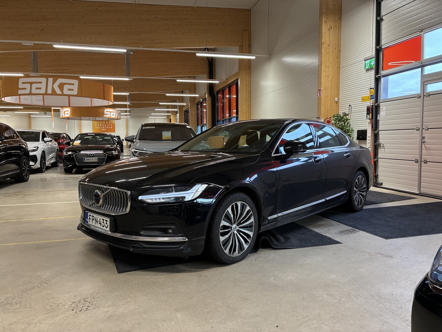VOLVO S90 2021