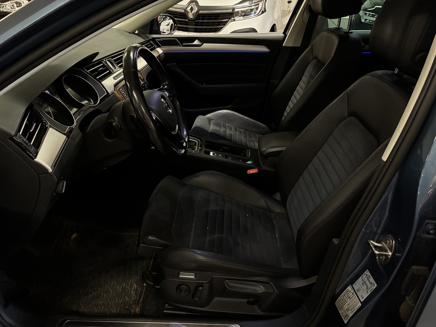 VOLKSWAGEN Passat 2016
