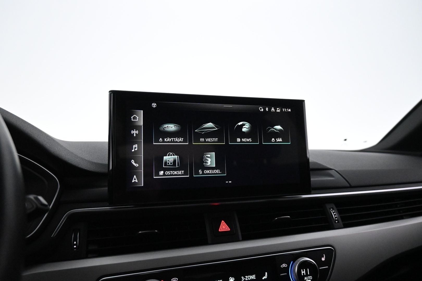 AUDI A4 2020