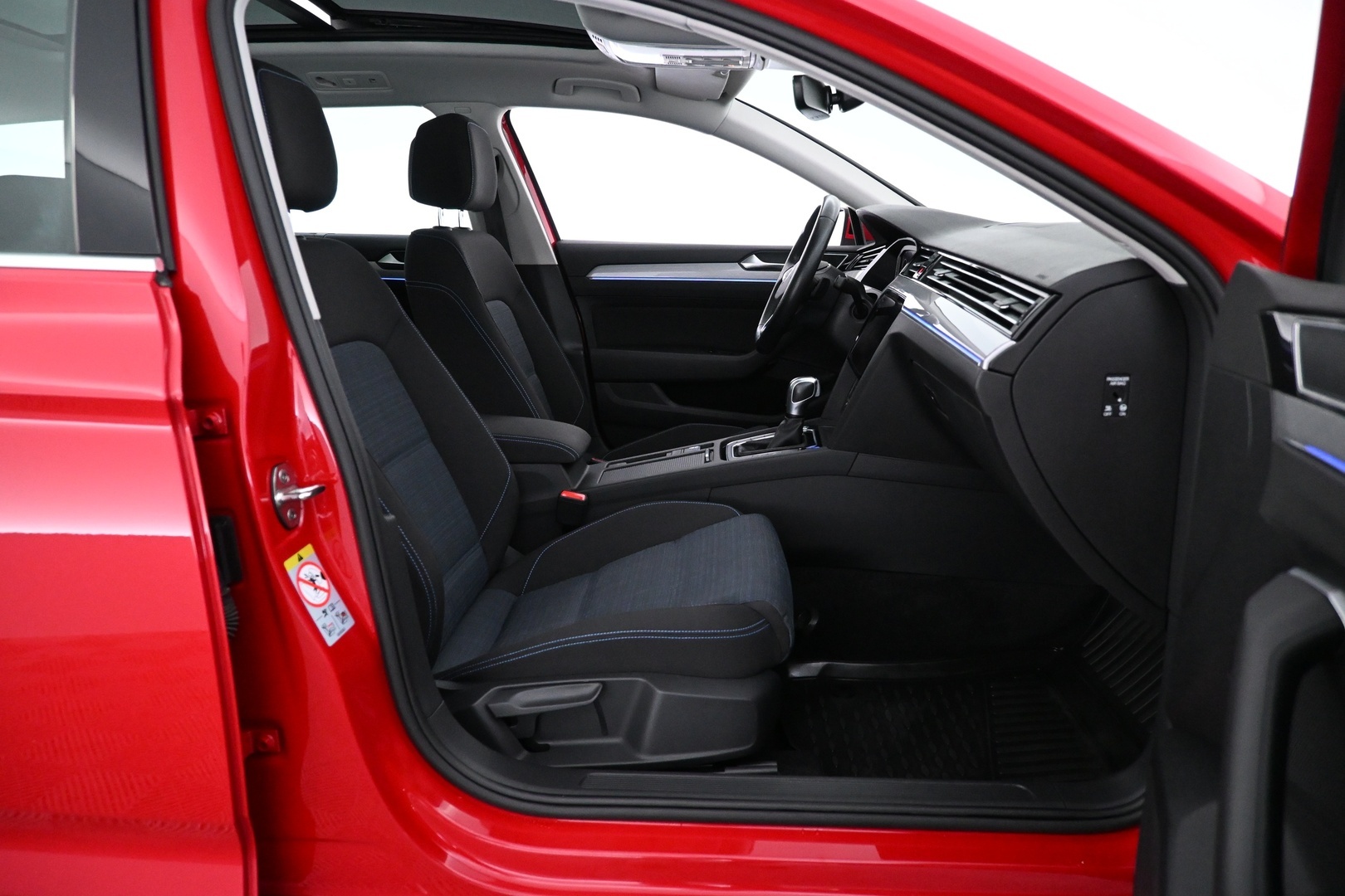 VOLKSWAGEN Passat 2021