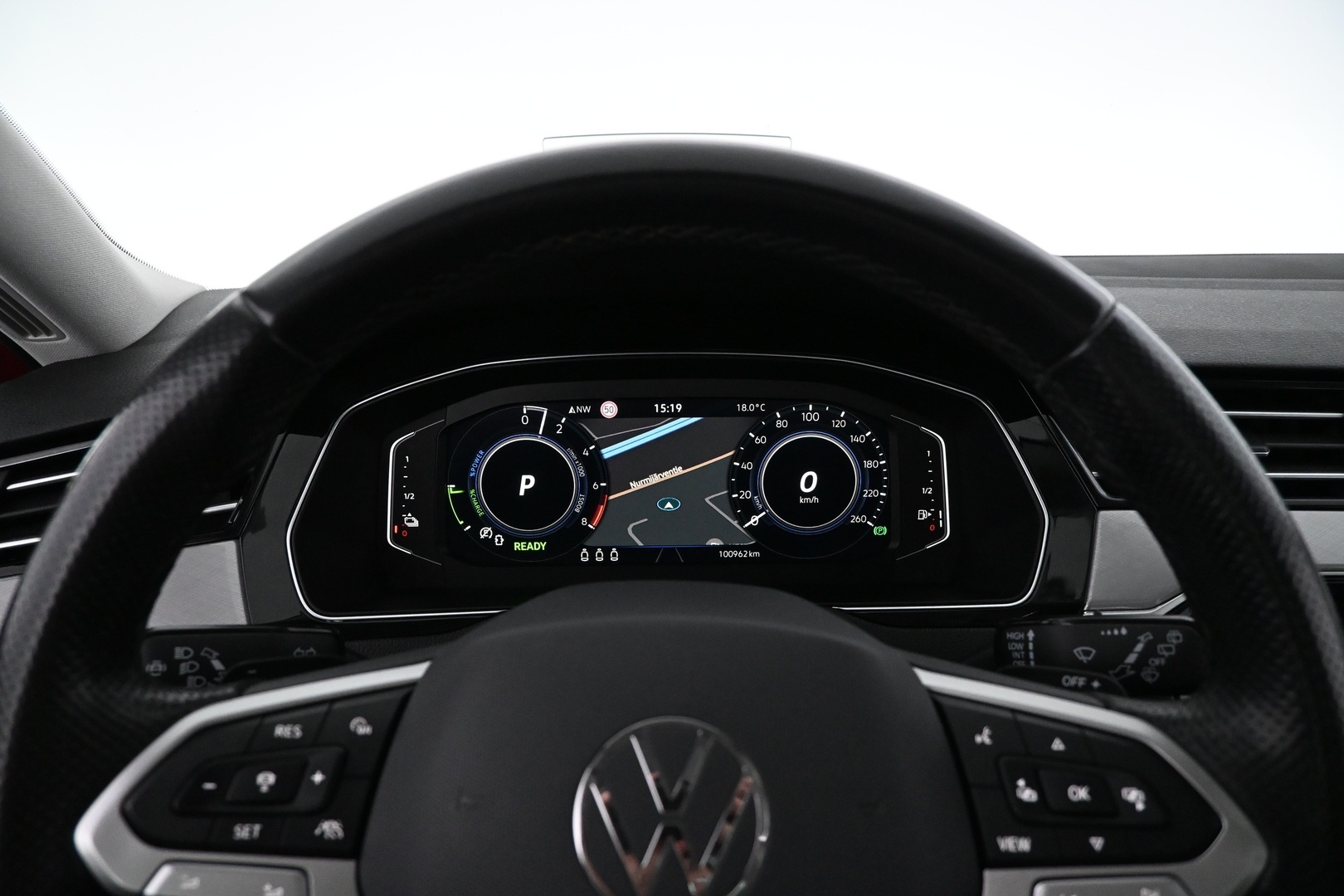 VOLKSWAGEN Passat 2021