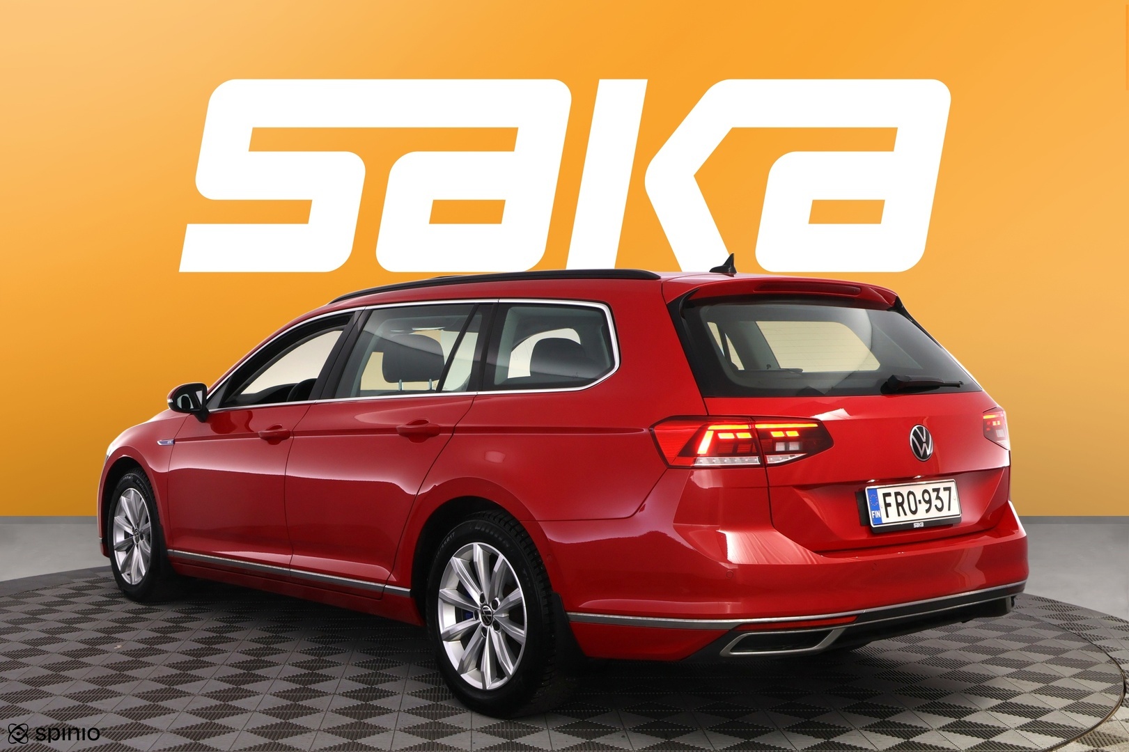 VOLKSWAGEN Passat 2021