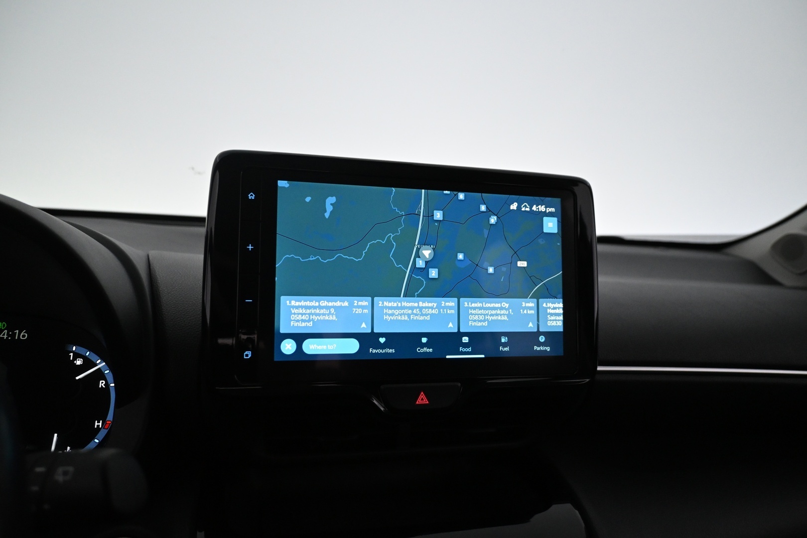 TOYOTA Yaris Cross 2023