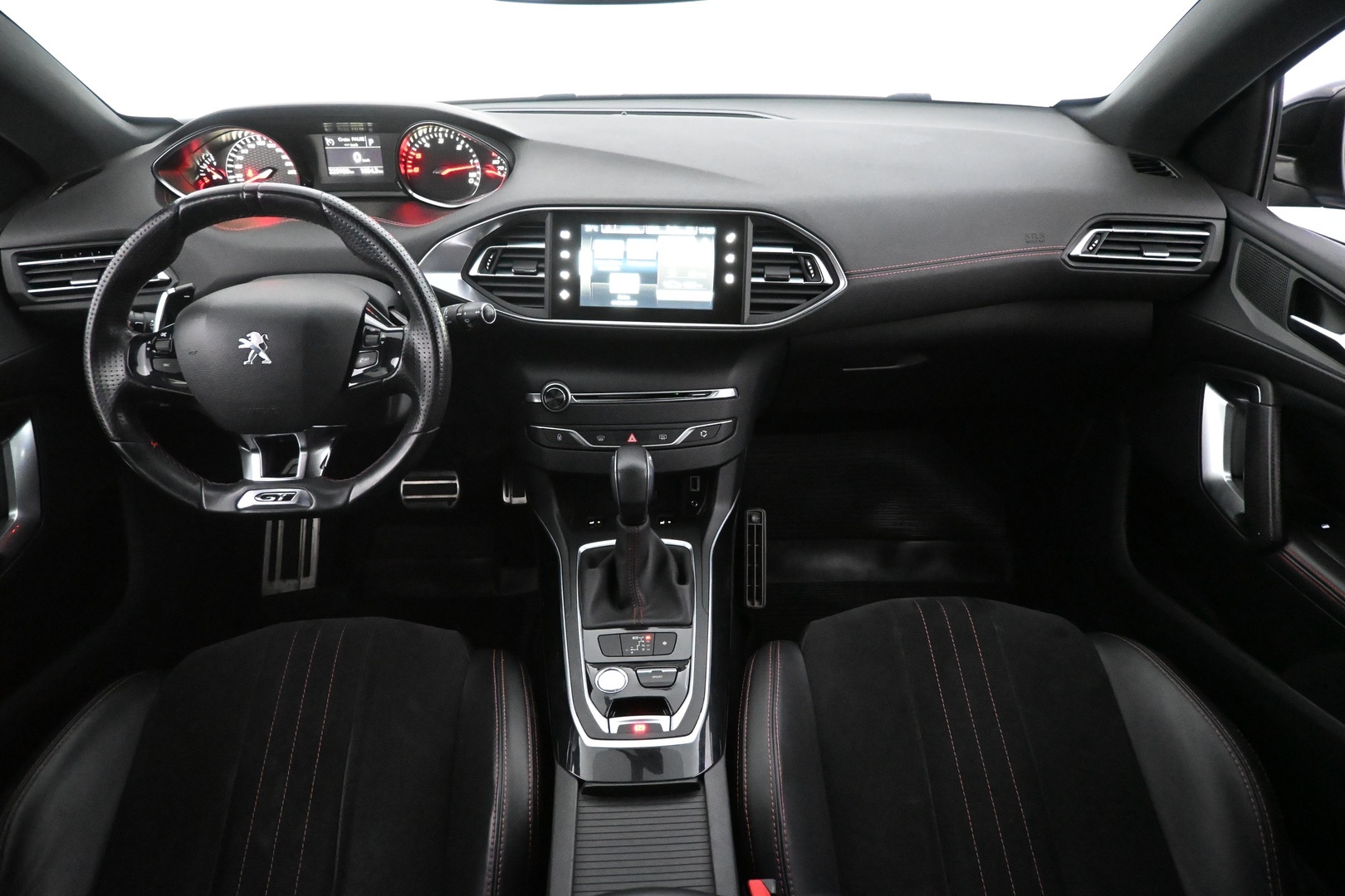 PEUGEOT 308 2015
