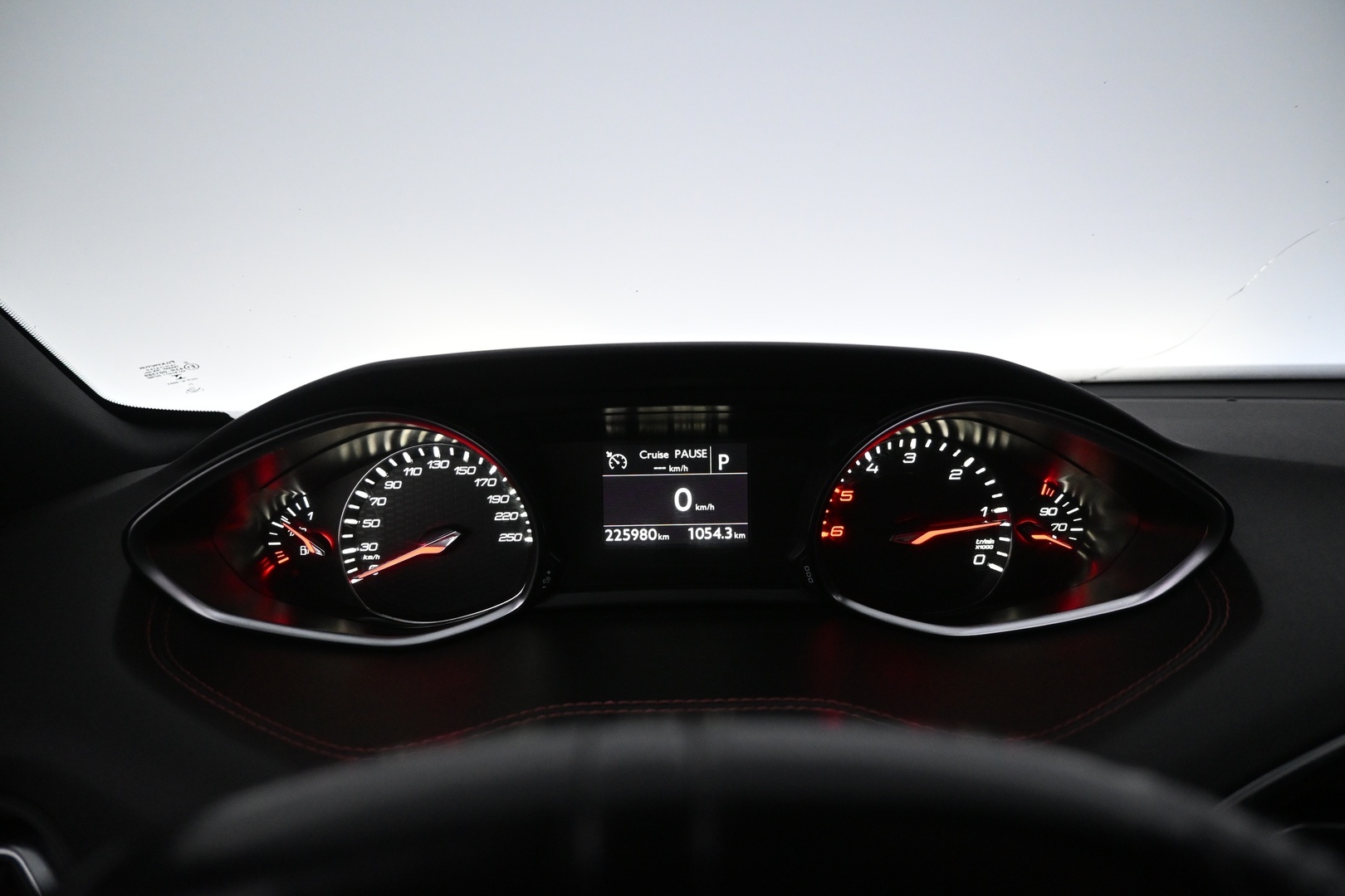 PEUGEOT 308 2015