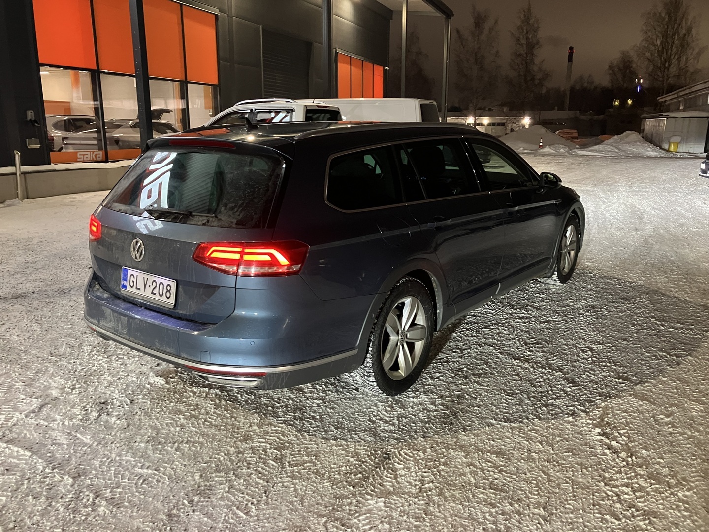 VOLKSWAGEN Passat 2016