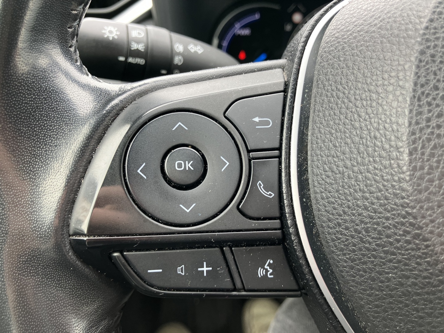 TOYOTA RAV4 2019