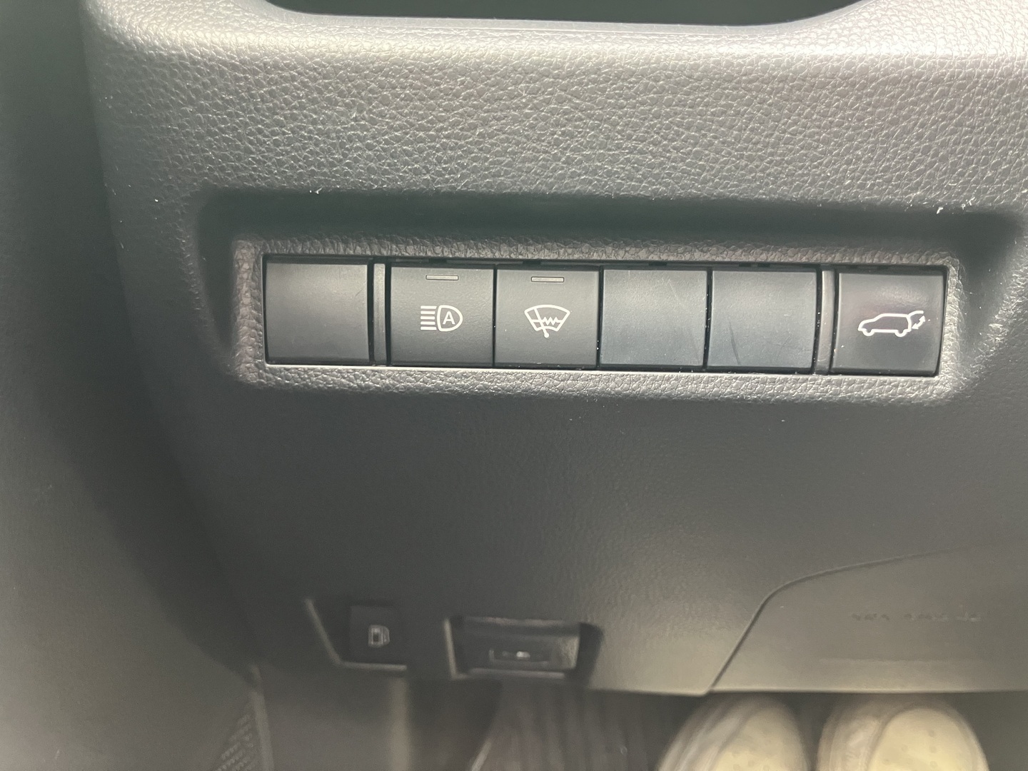 TOYOTA RAV4 2019