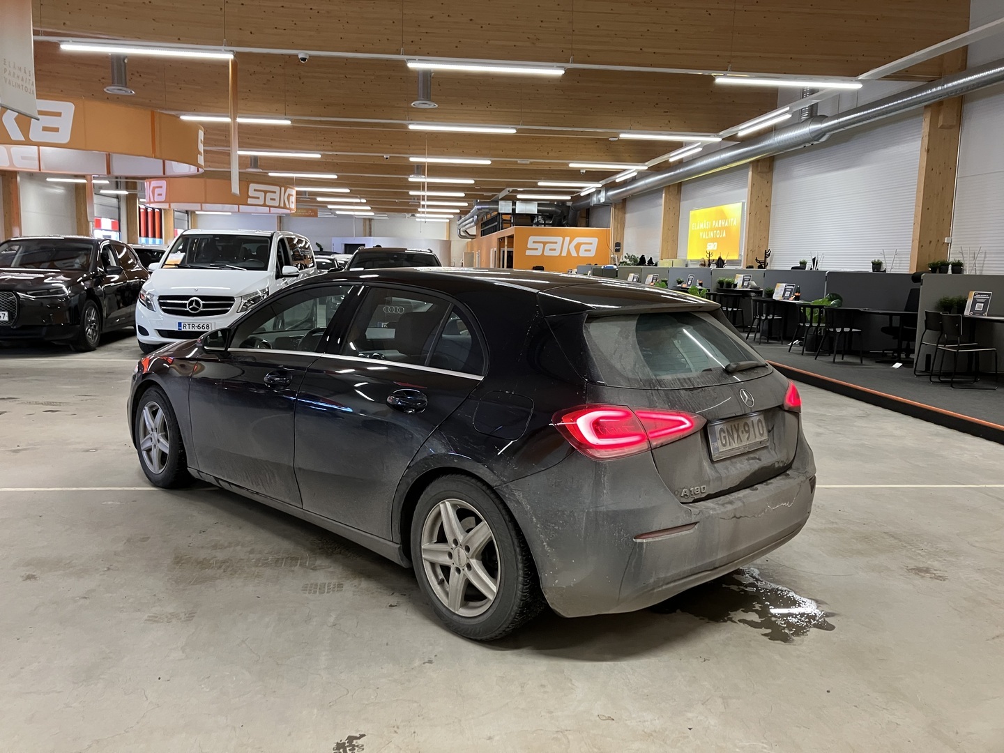 MERCEDES-BENZ A 2019