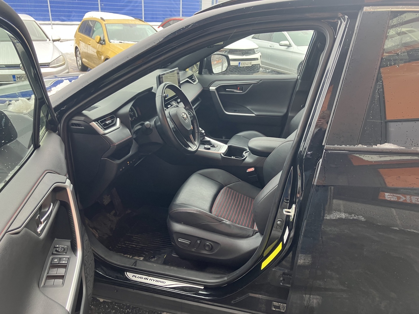 TOYOTA RAV4 Plug-in 2023