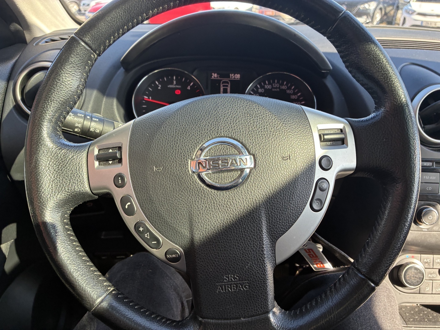 NISSAN Qashqai+2 2012