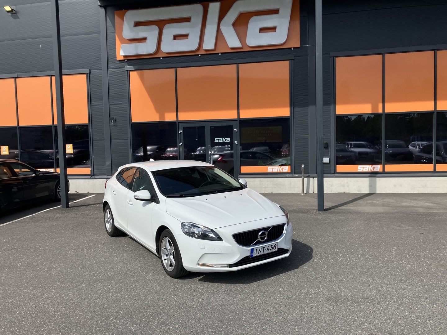 VOLVO V40 2018
