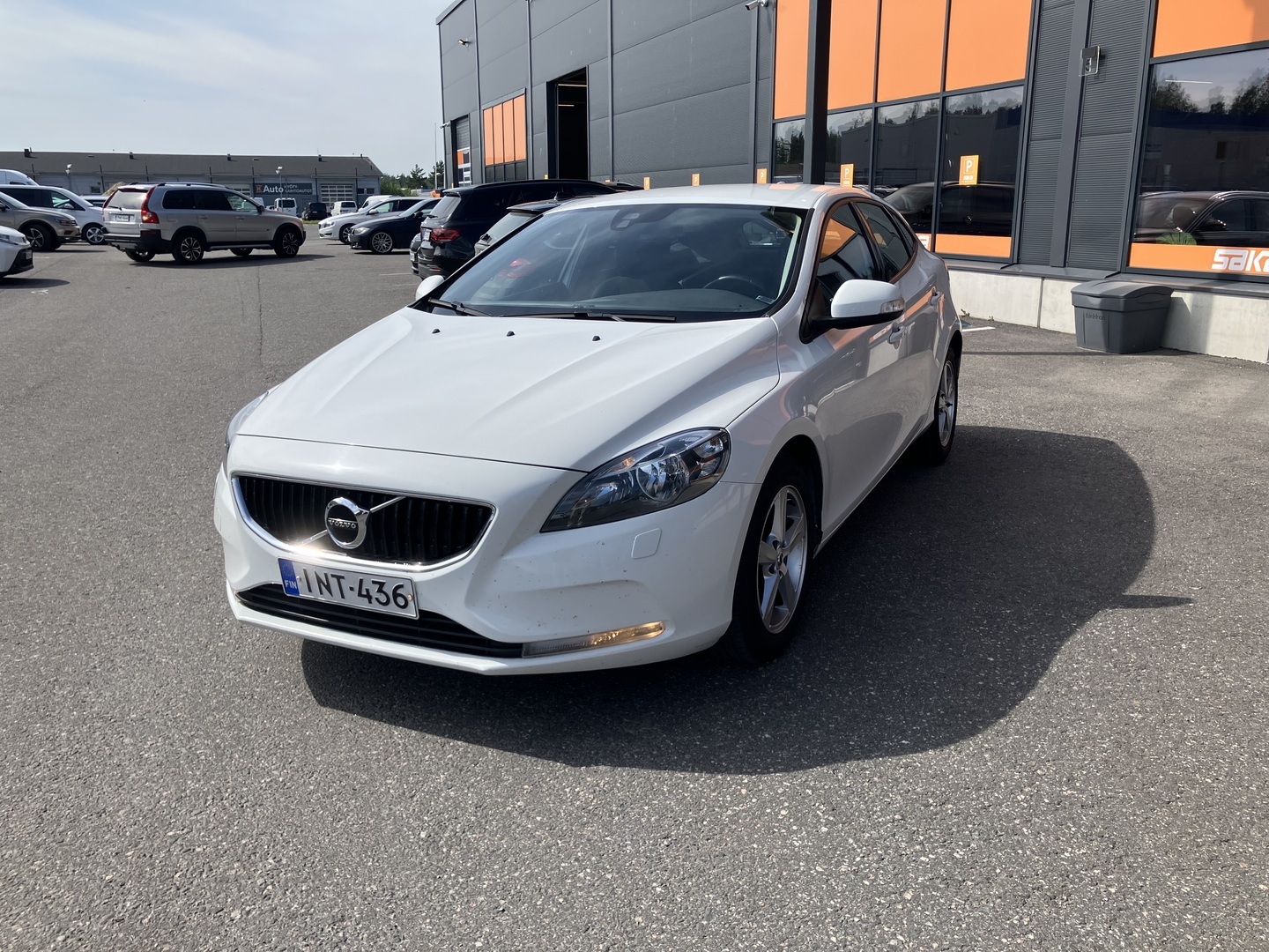 VOLVO V40 2018