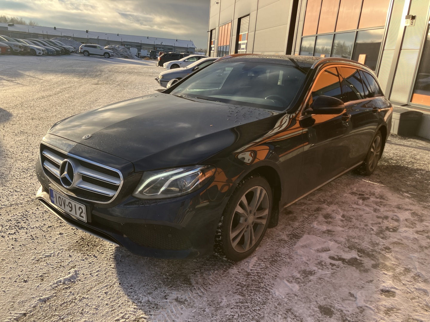 MERCEDES-BENZ E 2018