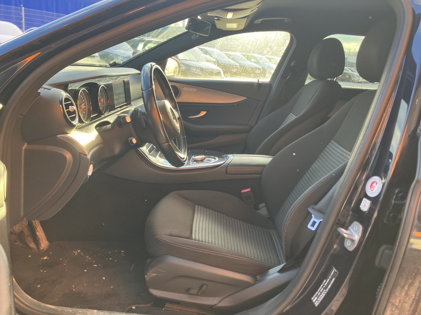 MERCEDES-BENZ E 2018