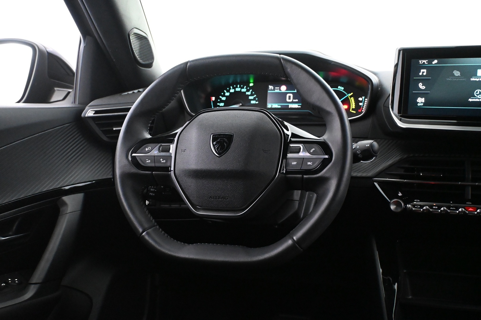PEUGEOT e-2008 2024