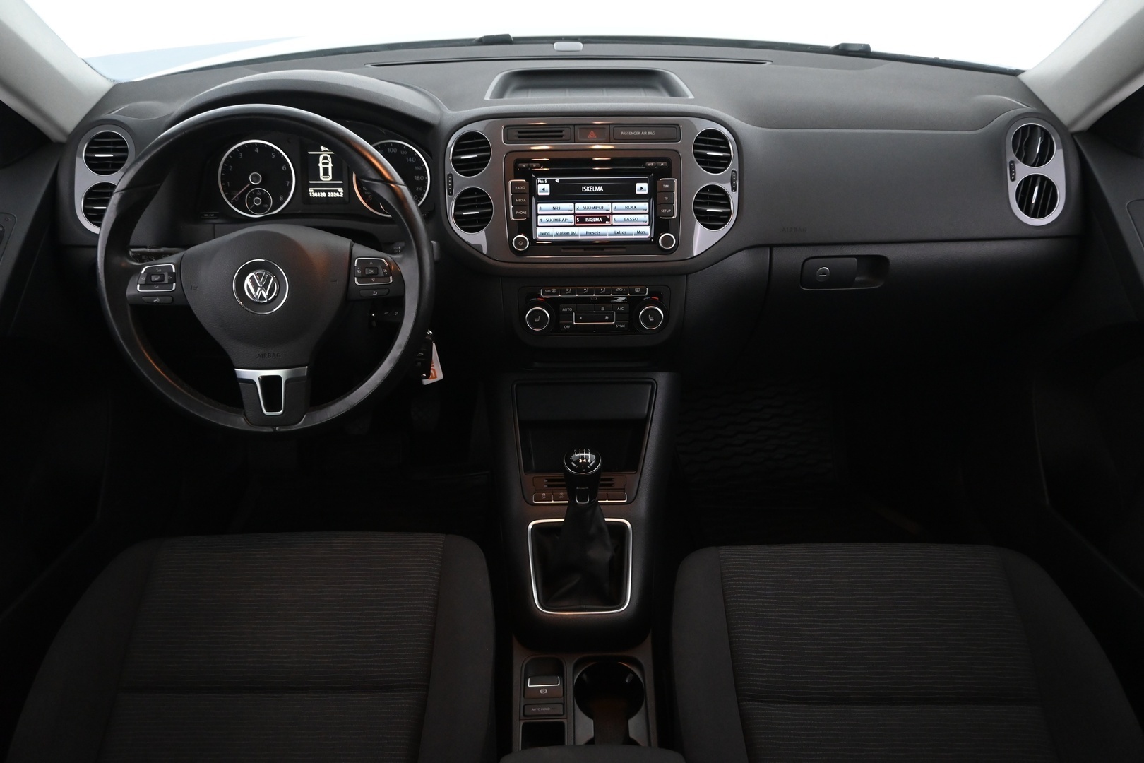 VOLKSWAGEN Tiguan 2014