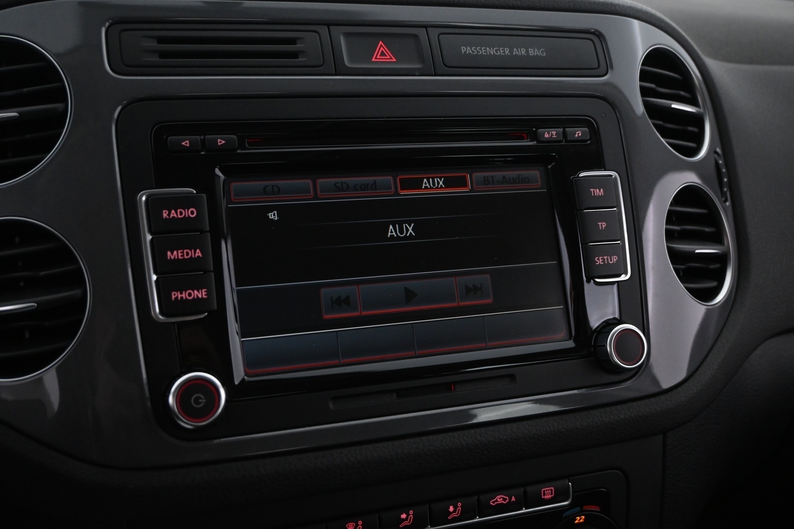VOLKSWAGEN Tiguan 2014