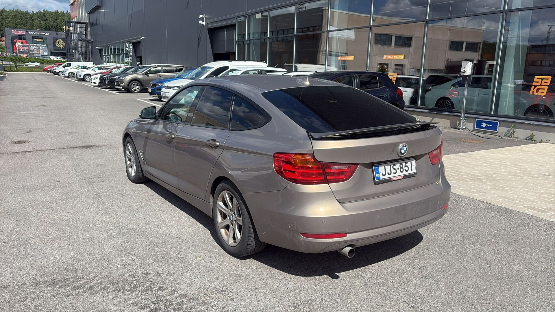 BMW 320 2014