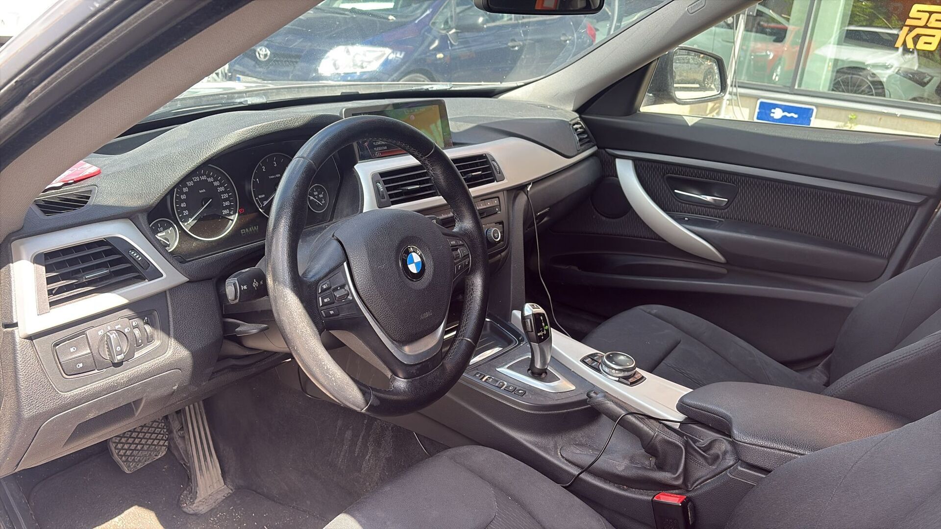 BMW 320 2014