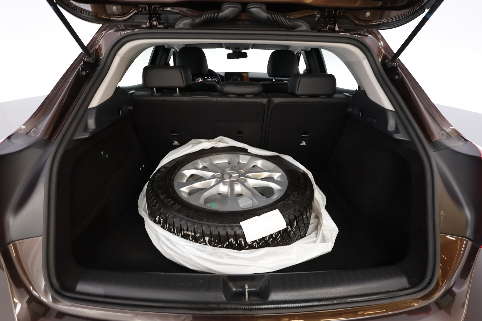 MERCEDES-BENZ GLA 2016