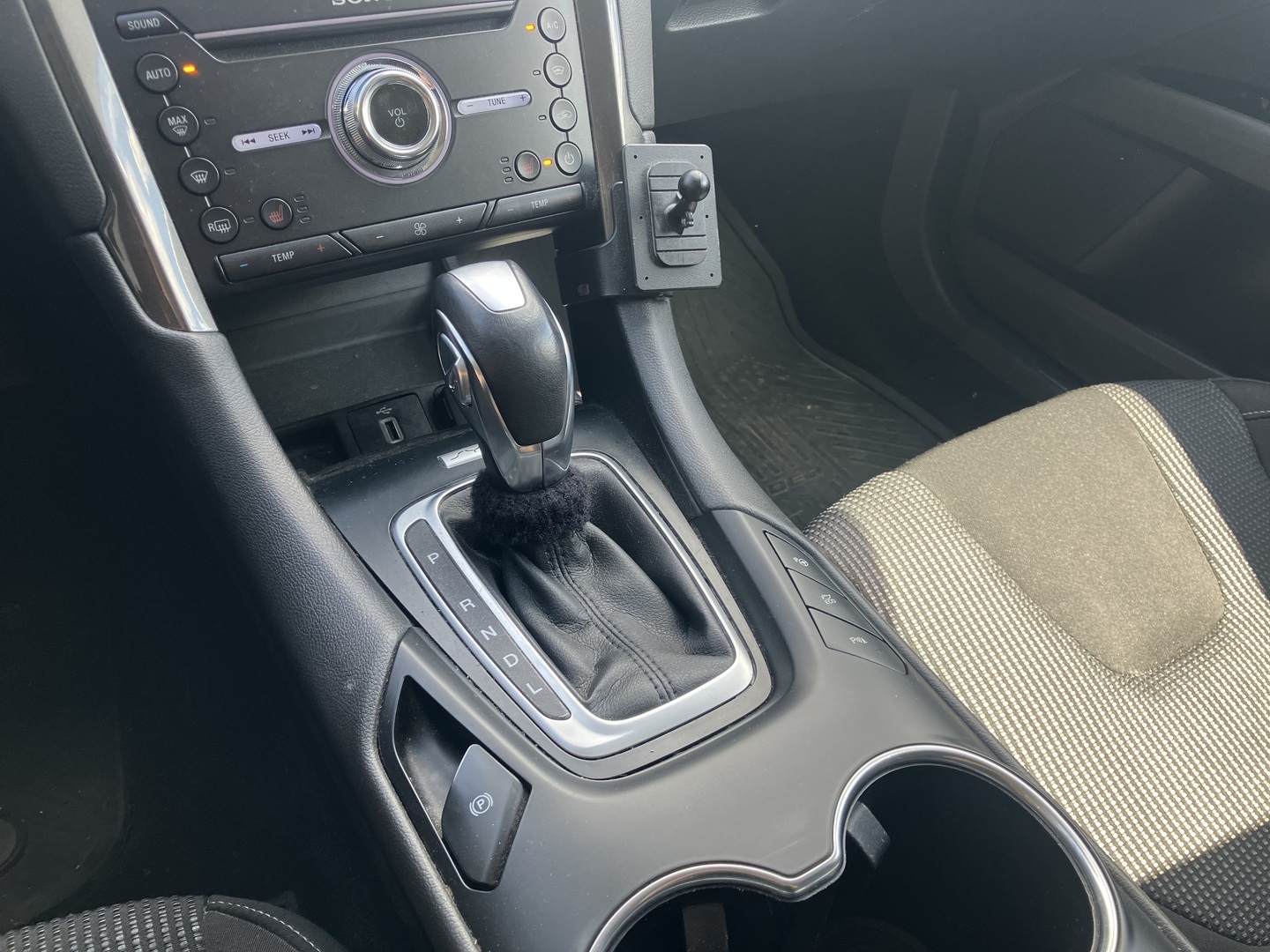 FORD Mondeo 2019