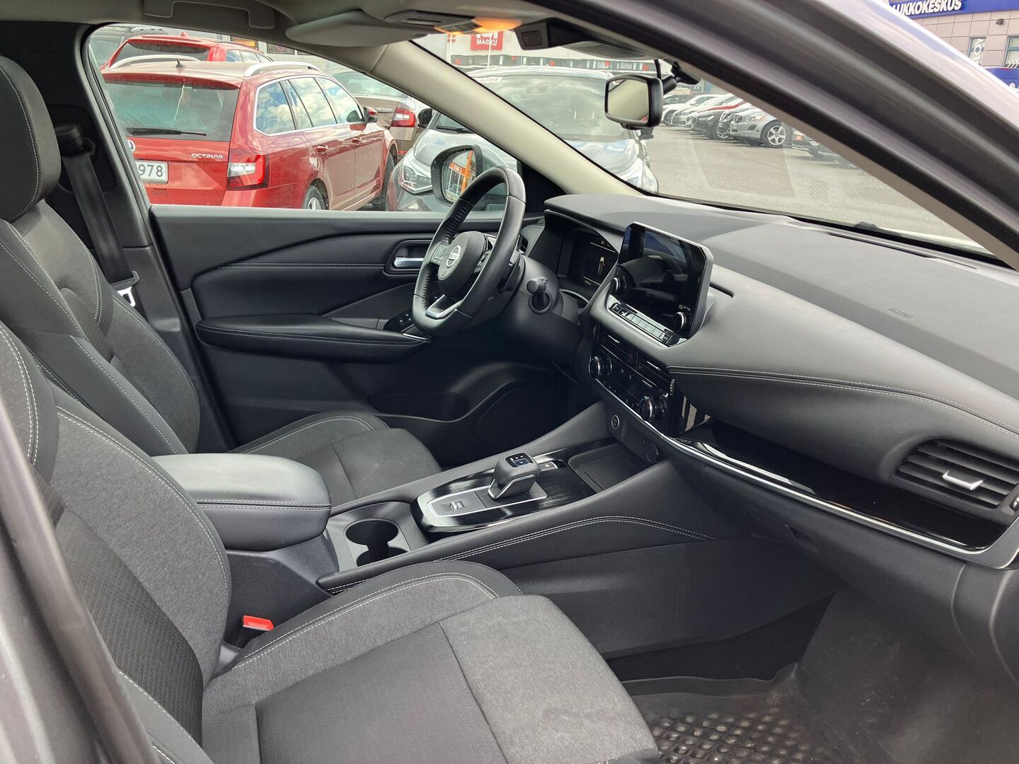 NISSAN Qashqai 2021