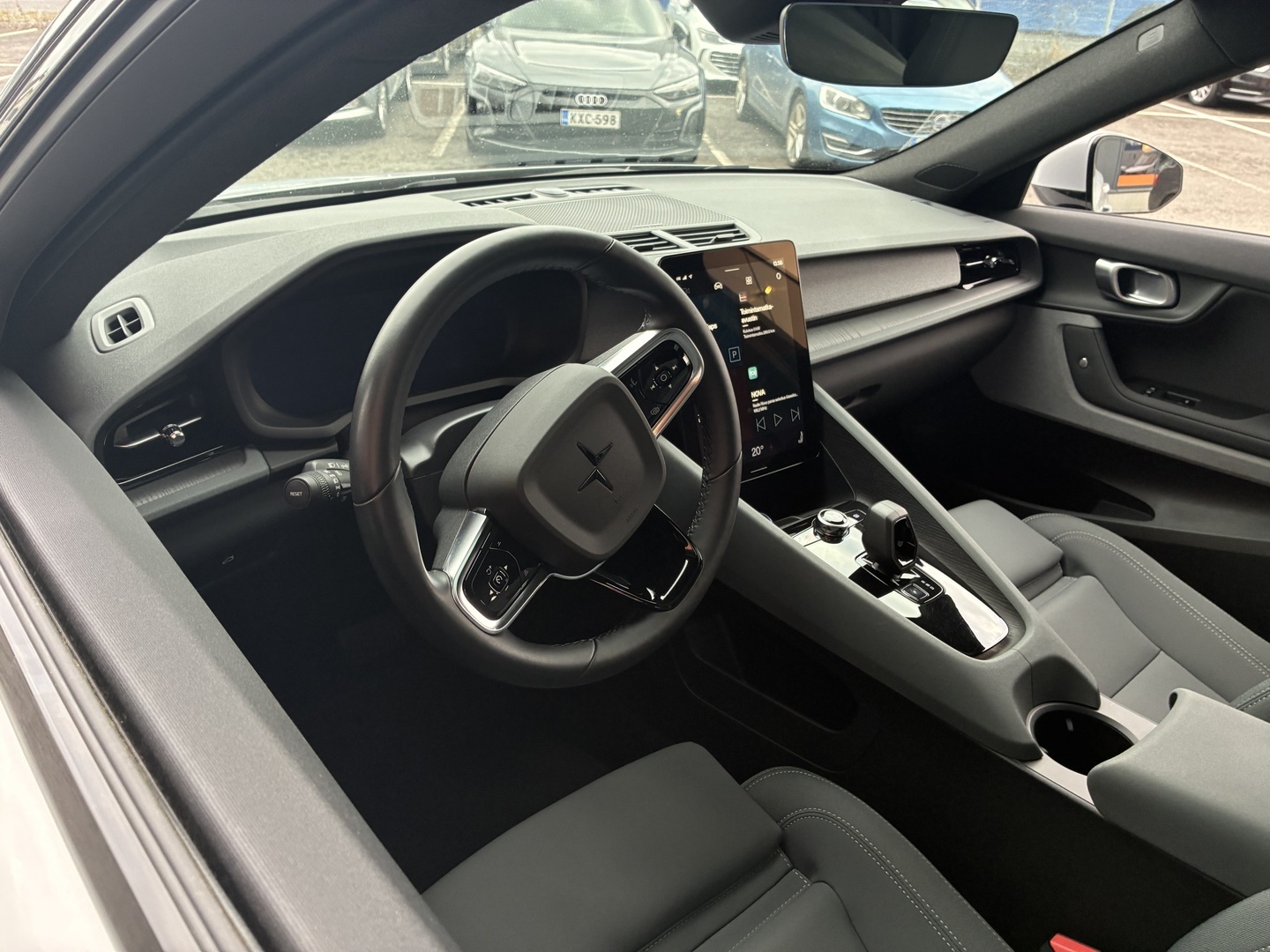POLESTAR 2 2024