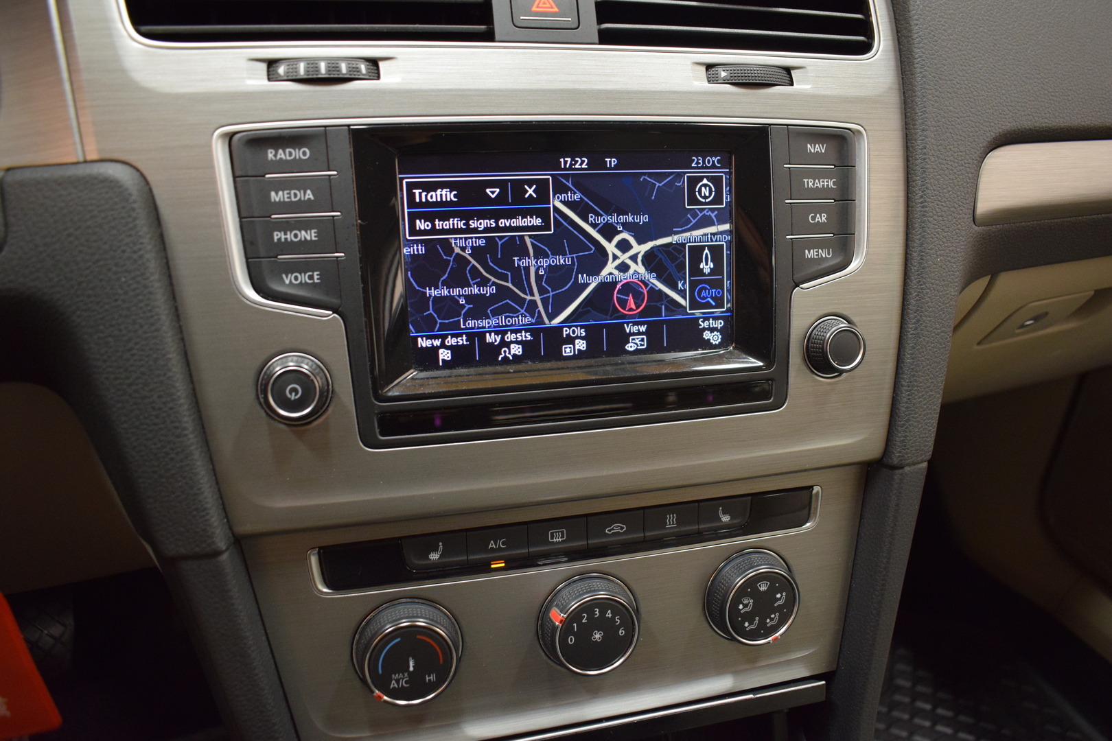 VOLKSWAGEN Golf 2015
