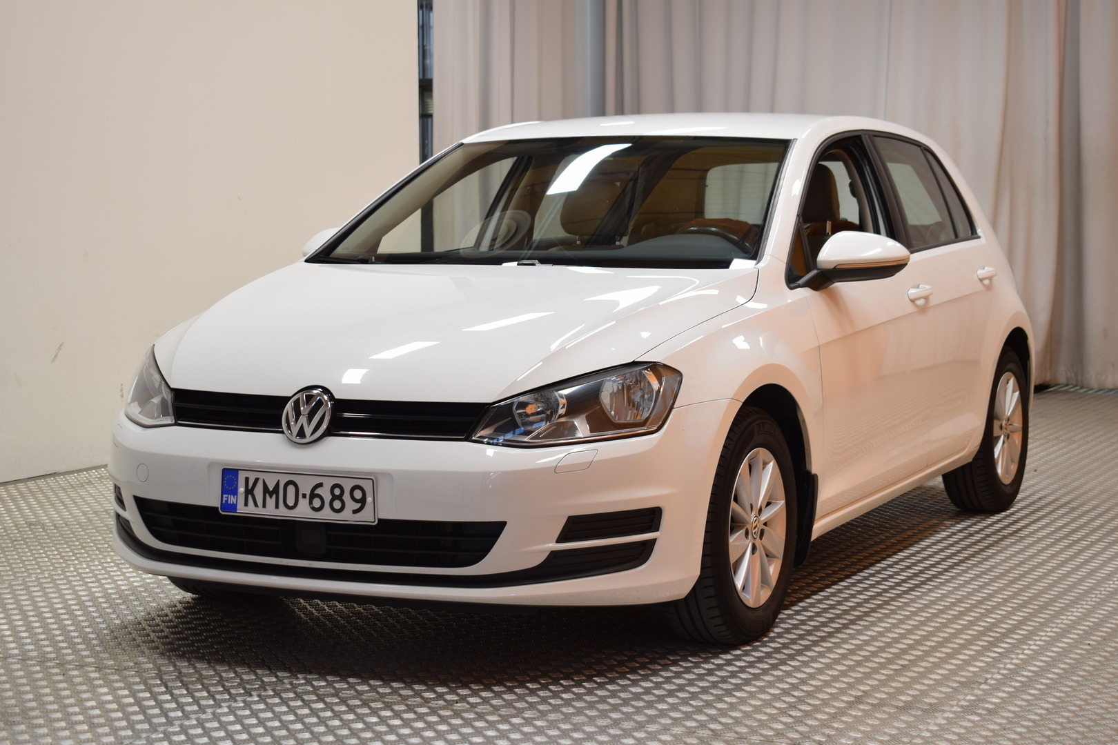 VOLKSWAGEN Golf 2015