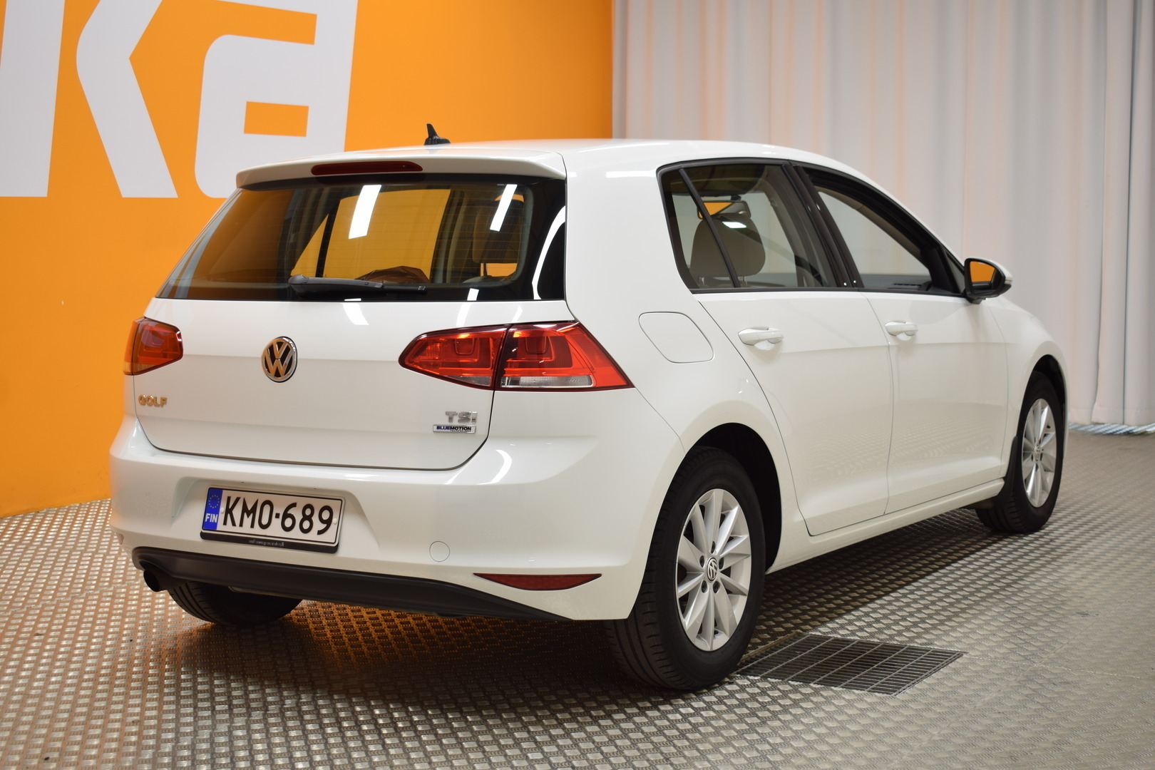 VOLKSWAGEN Golf 2015