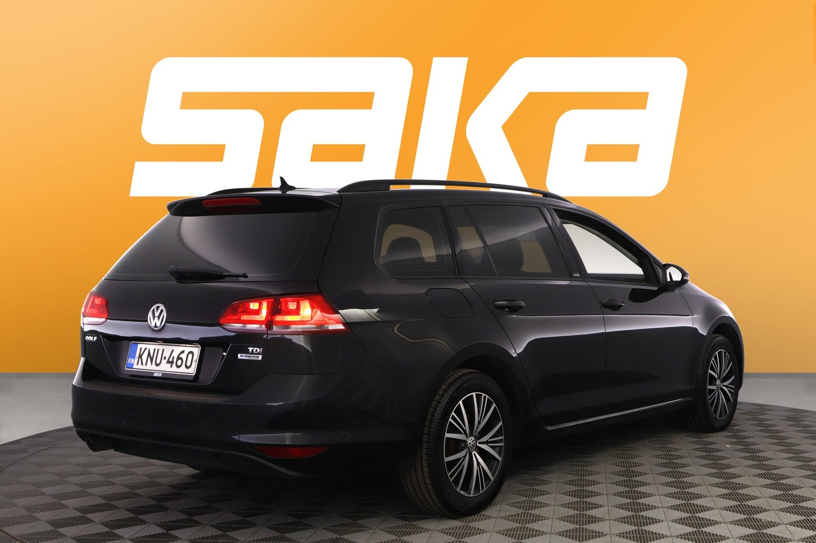 VOLKSWAGEN Golf 2016