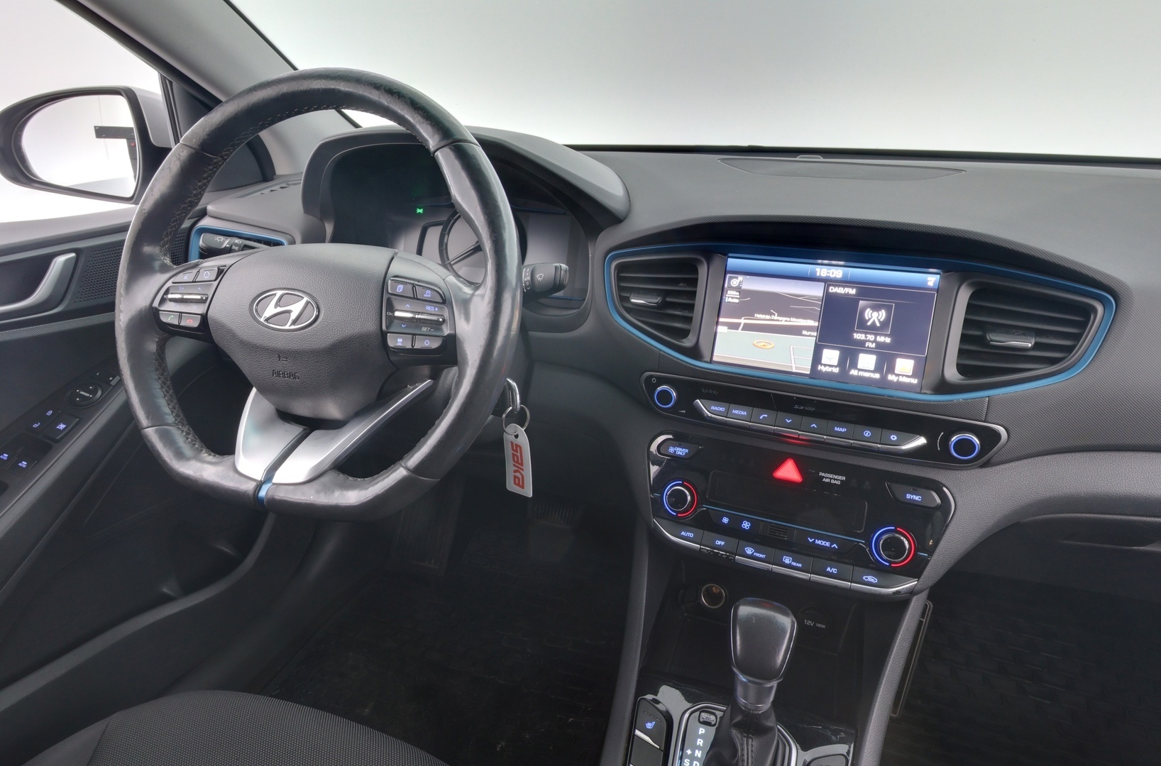 HYUNDAI IONIQ hybrid 2017