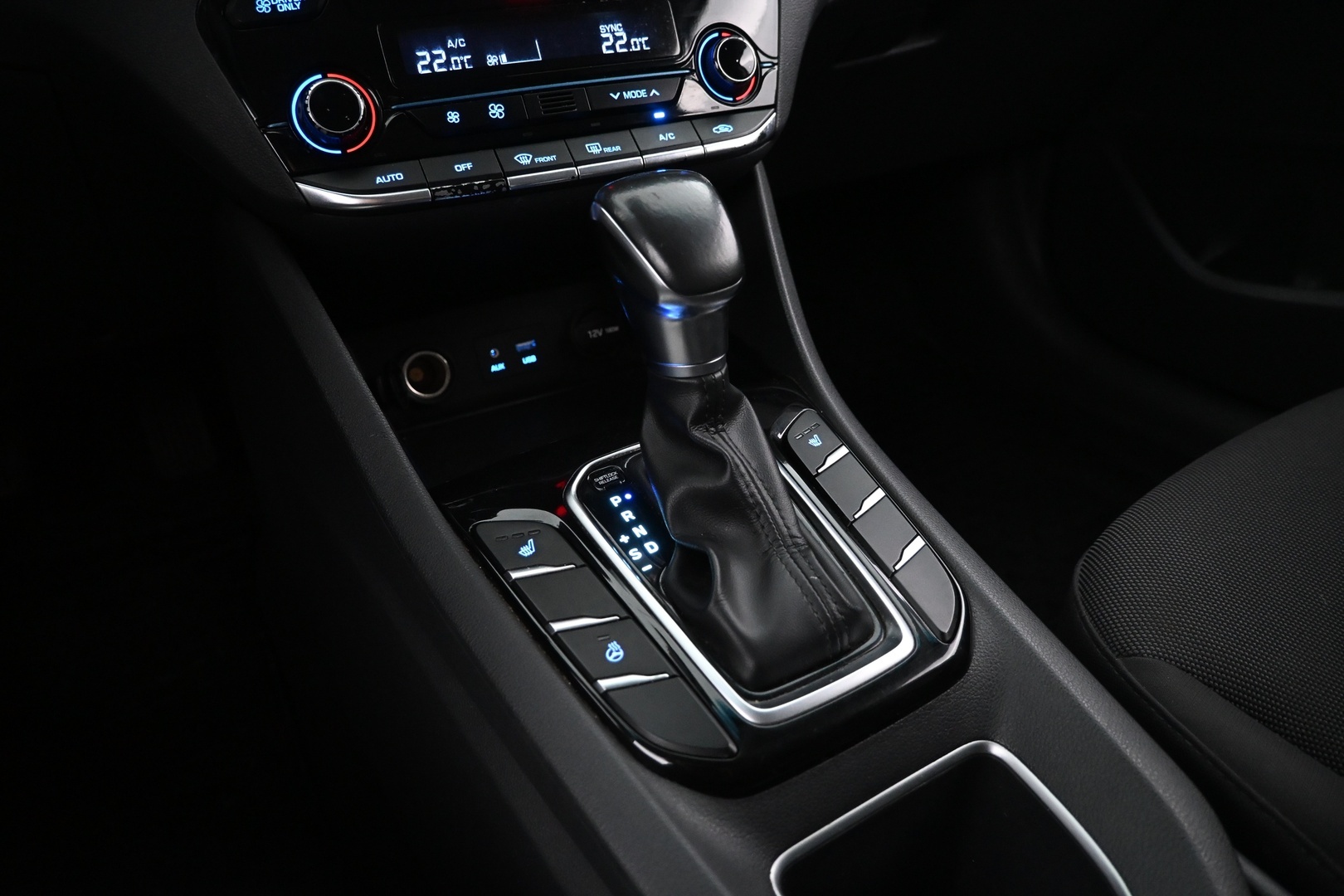 HYUNDAI IONIQ hybrid 2017