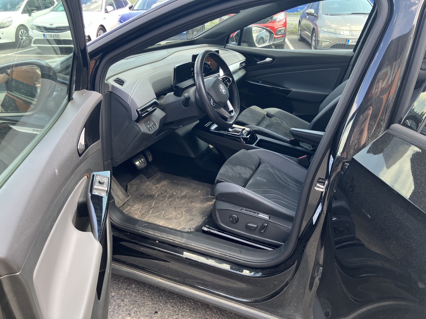 VOLKSWAGEN ID.4 2023