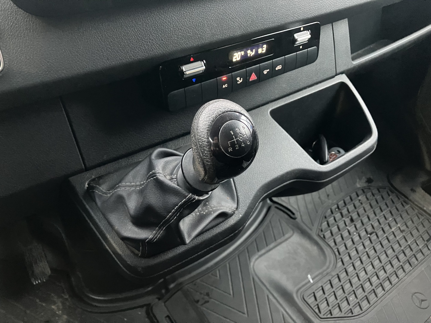 MERCEDES-BENZ Sprinter 2020