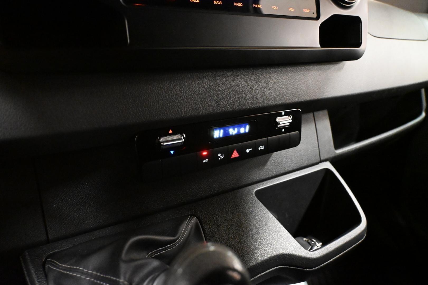 MERCEDES-BENZ Sprinter 2021