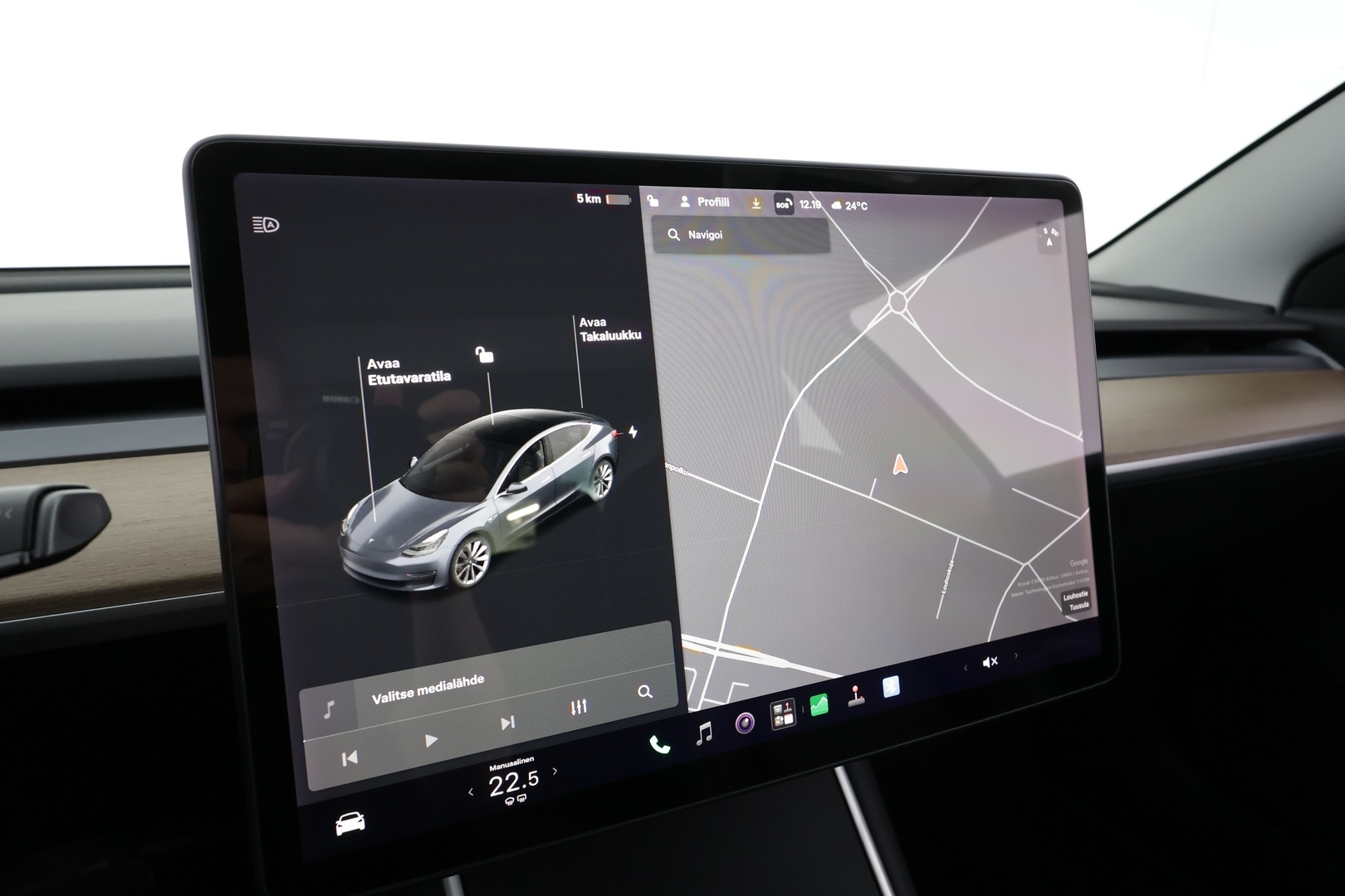 TESLA Model 3 2019