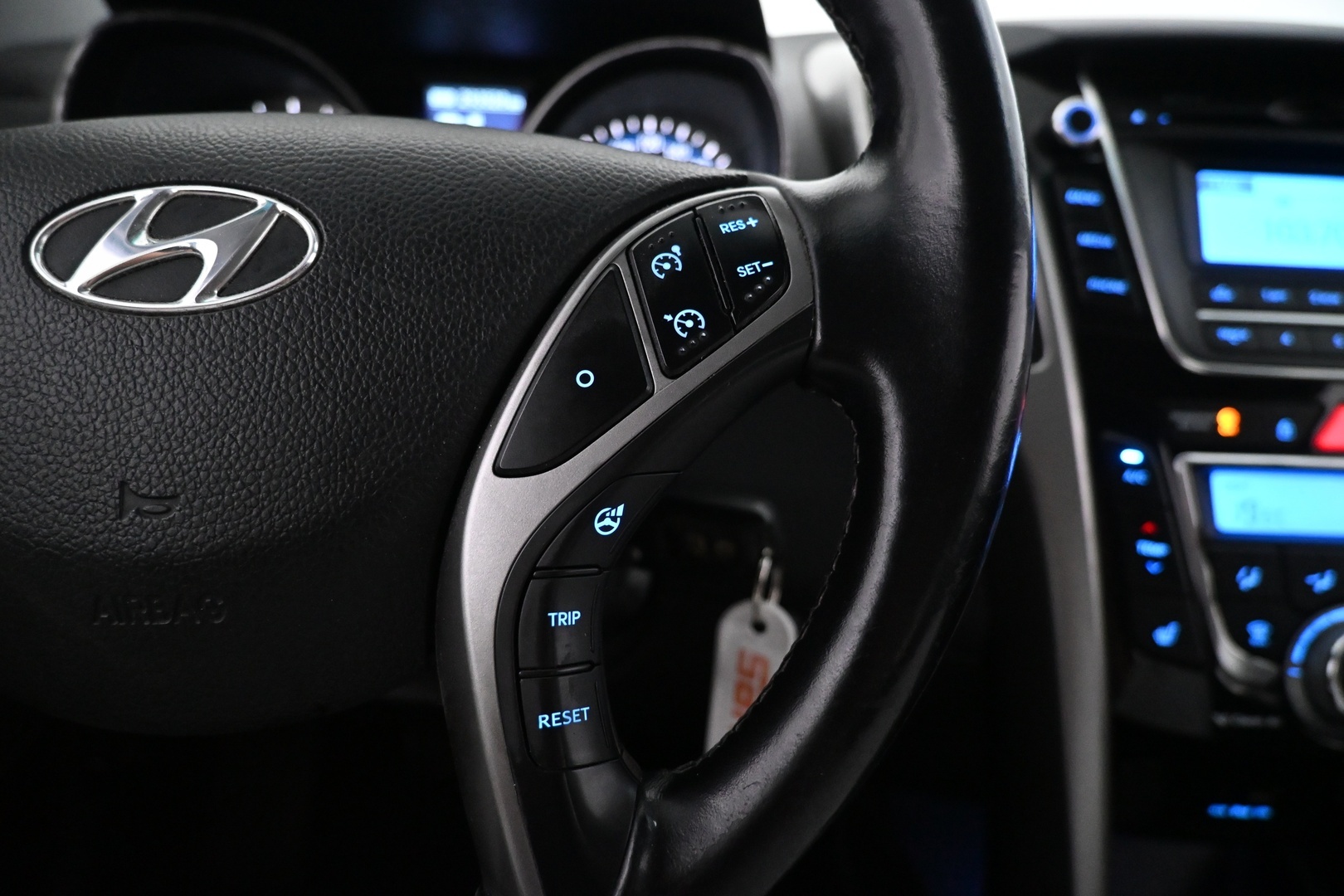 HYUNDAI i30 Wagon 2013