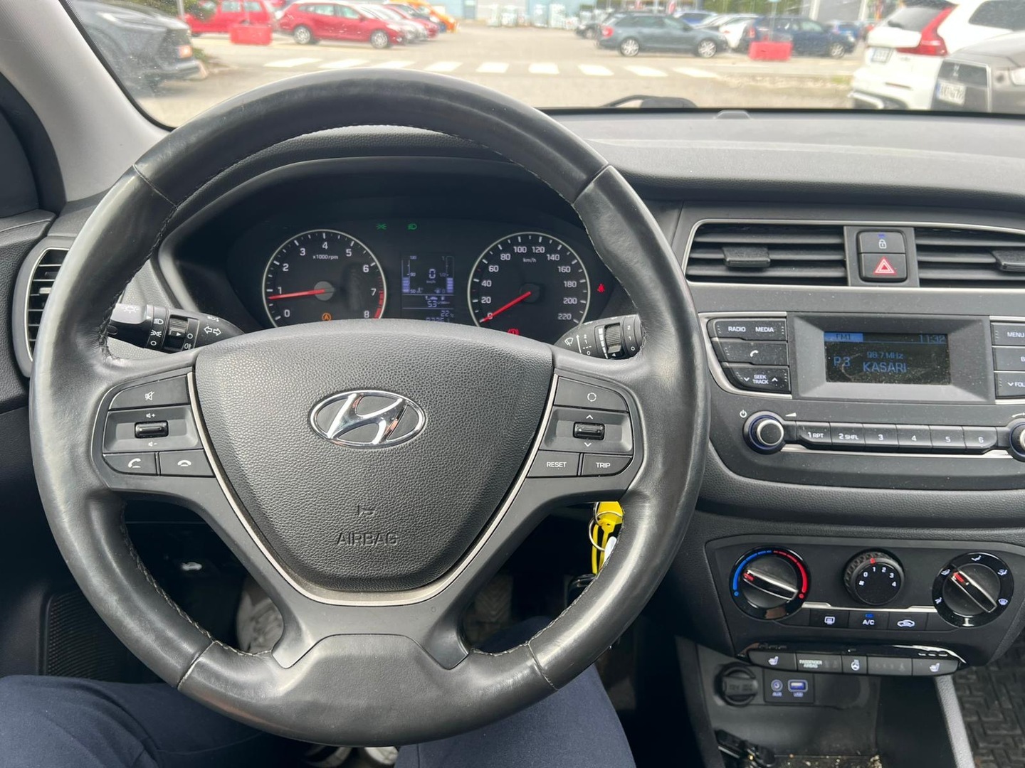 HYUNDAI I20 2019