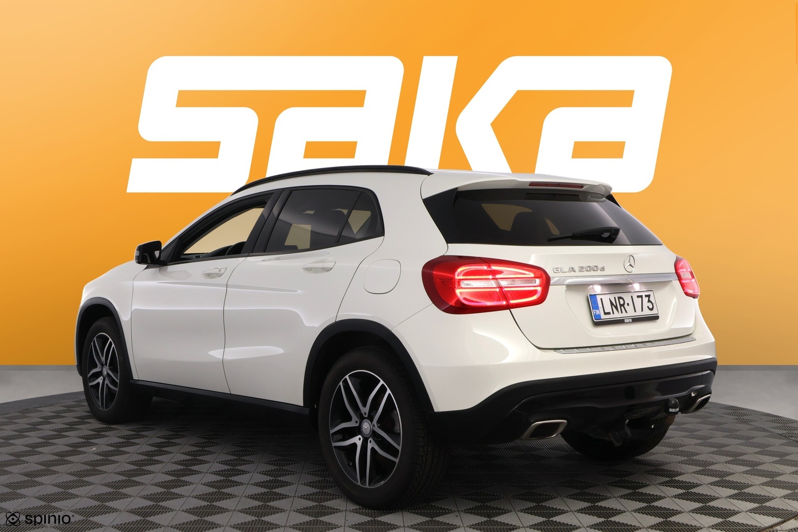 MERCEDES-BENZ GLA 2017