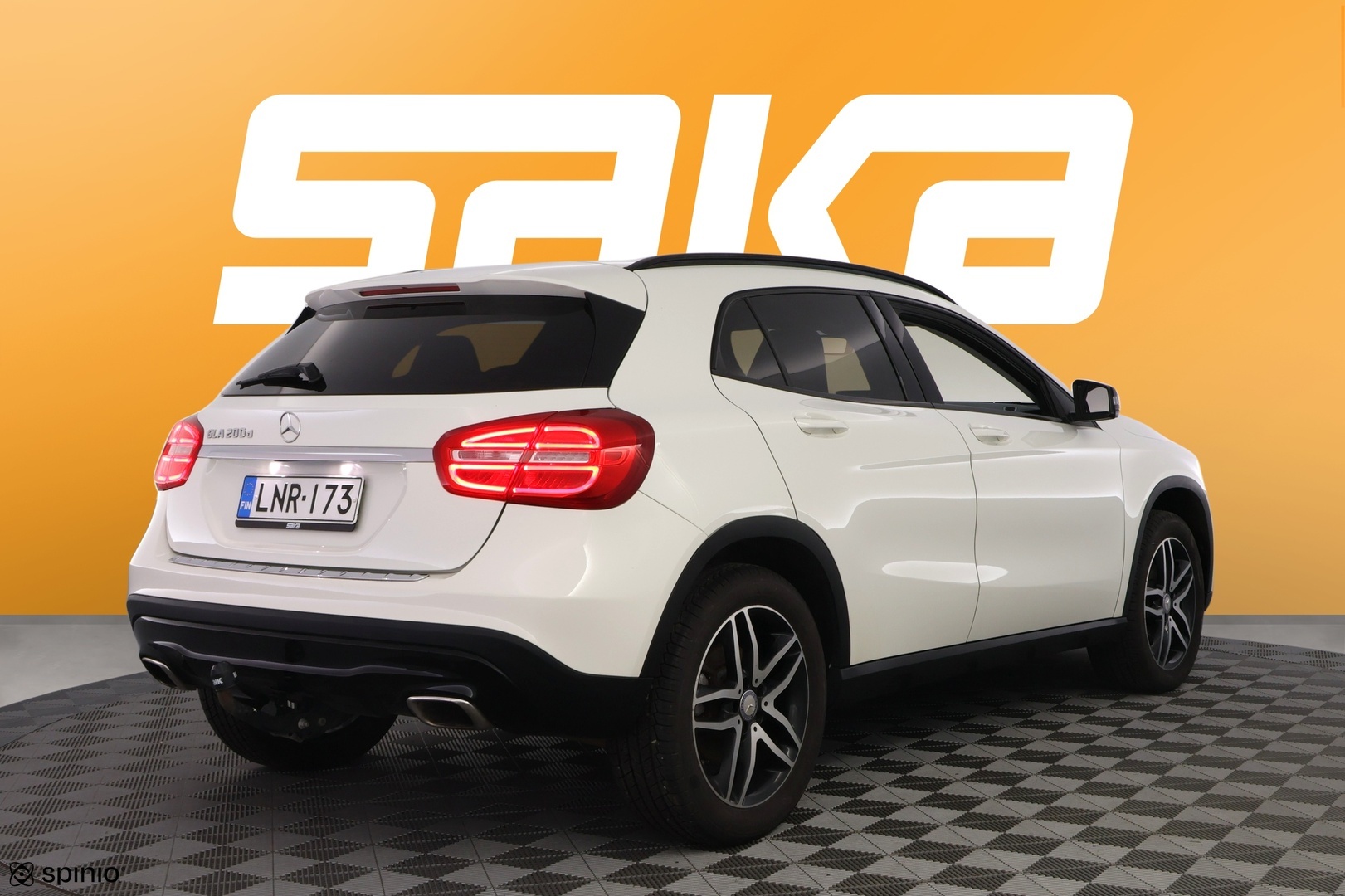 MERCEDES-BENZ GLA 2017