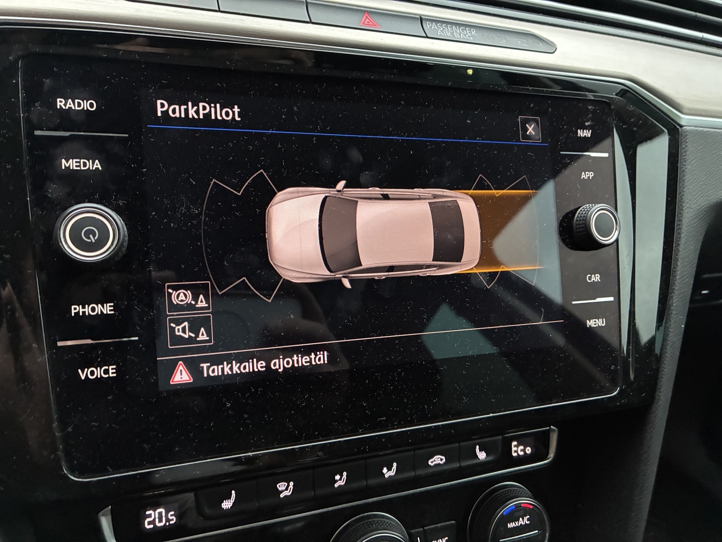 VOLKSWAGEN Passat 2018