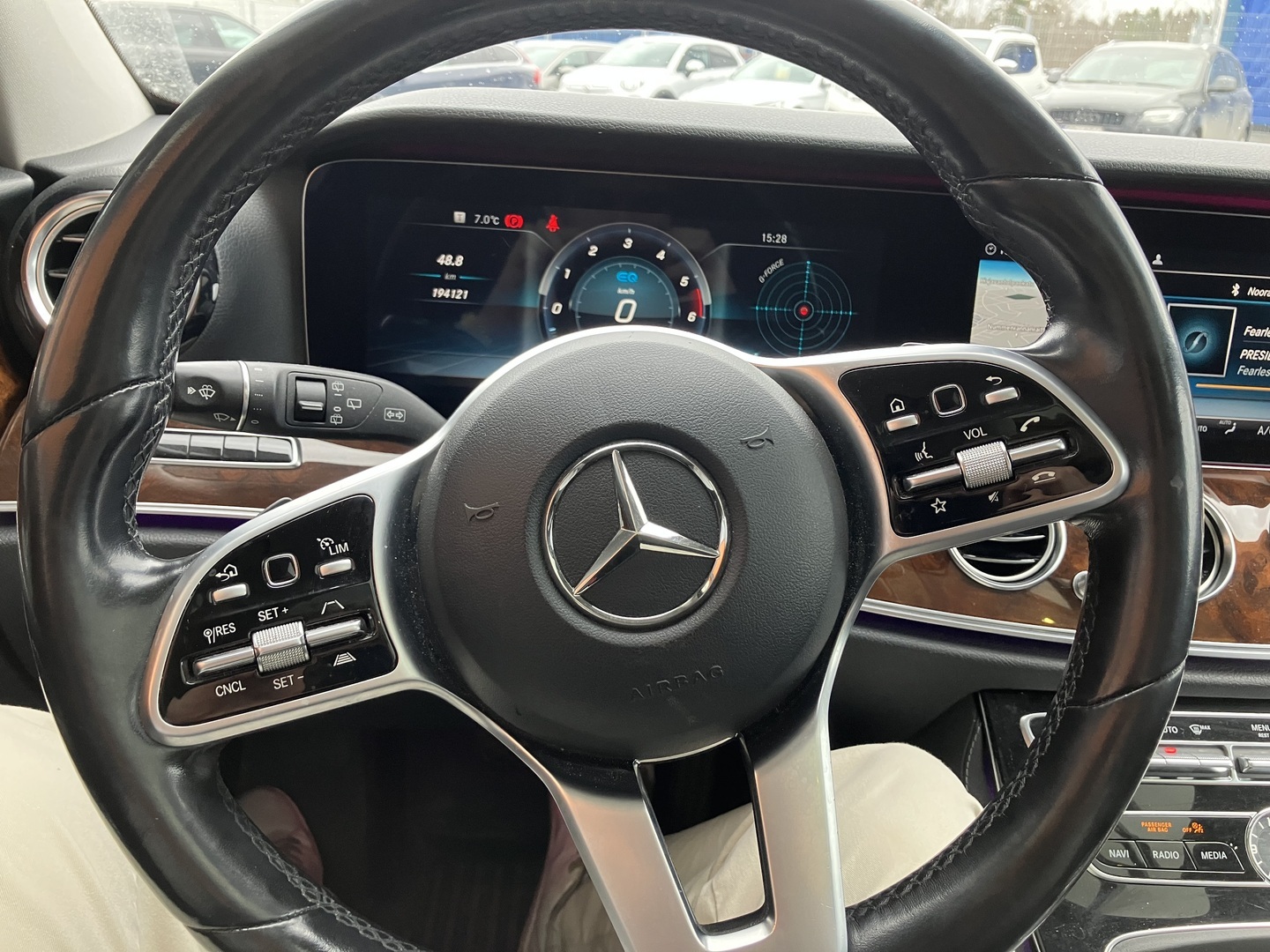 MERCEDES-BENZ E 2019