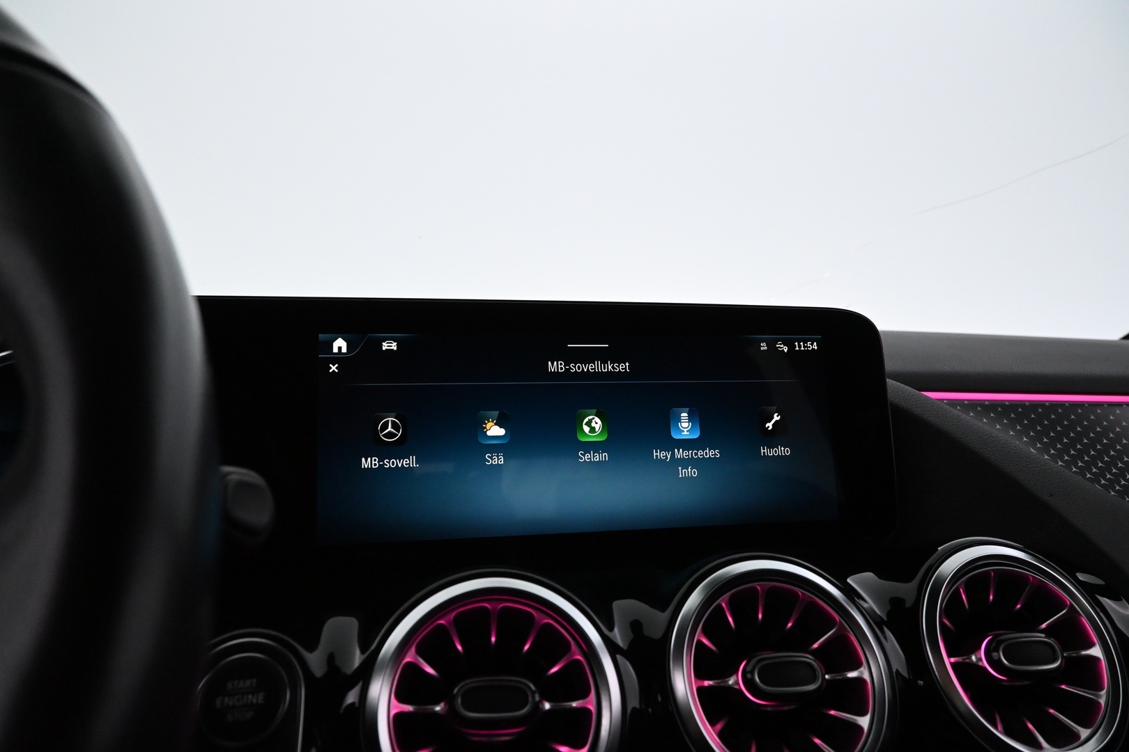 MERCEDES-BENZ B 2023