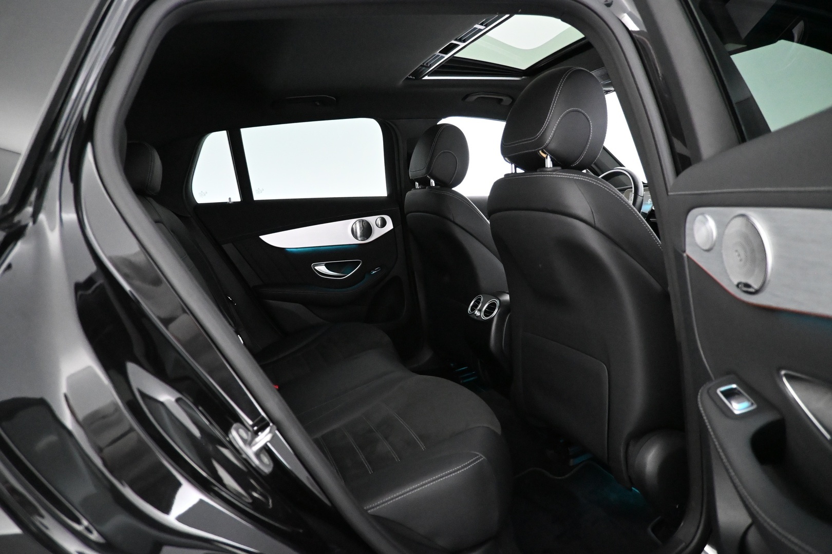 MERCEDES-BENZ EQC 2021