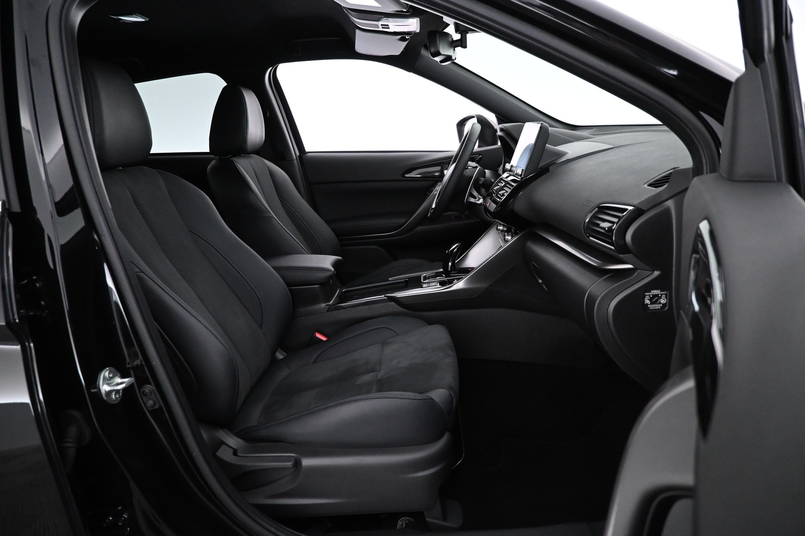 MITSUBISHI Eclipse Cross 2024