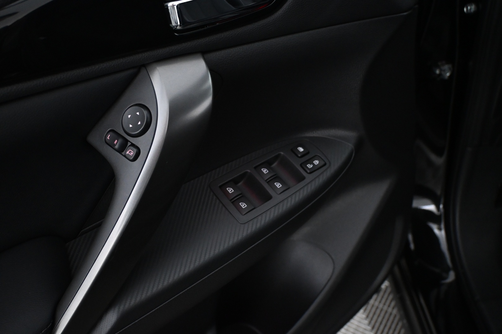 MITSUBISHI Eclipse Cross 2024